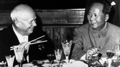 Этого Мао ему никогда не простил: как из-за одной фразы Хрущева Китай отвернулся от СССР
